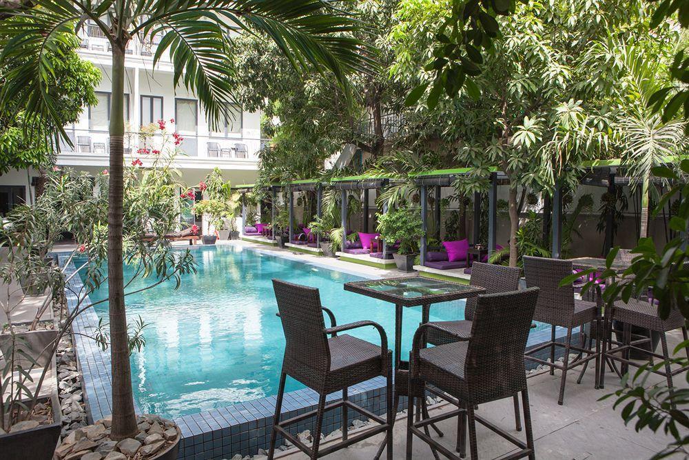 Hotel The 252 Phnom Penh Exterior foto