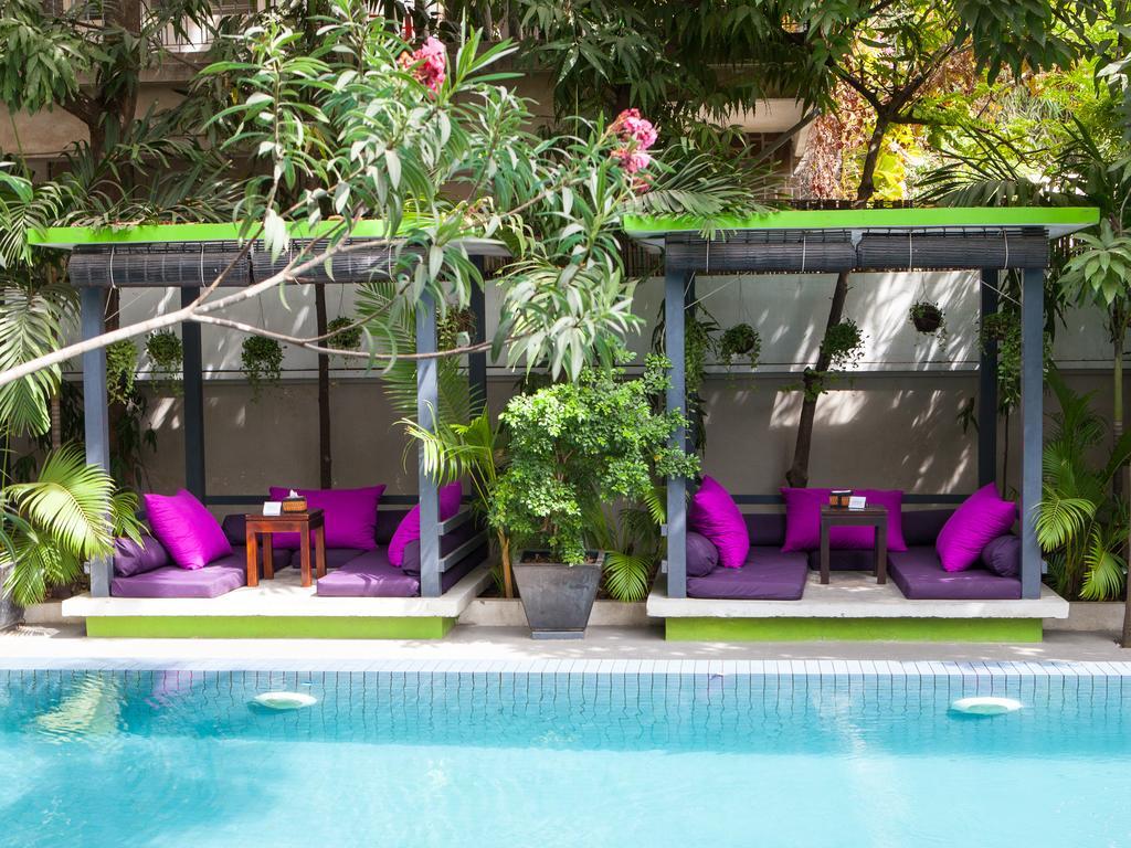 Hotel The 252 Phnom Penh Exterior foto